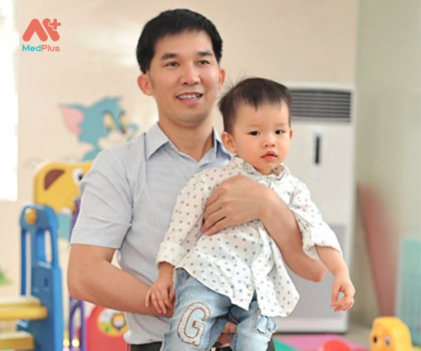 Thăm quan phòng mạch sản phụ khoa bs nguyễn Điền Thăm quan phòng mạch sản phụ khoa bs nguyễn Điền