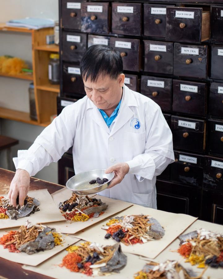 Lương y nguyễn kim nhật người lương y mát tay chữa trị vô sinh hãn hữu muộn