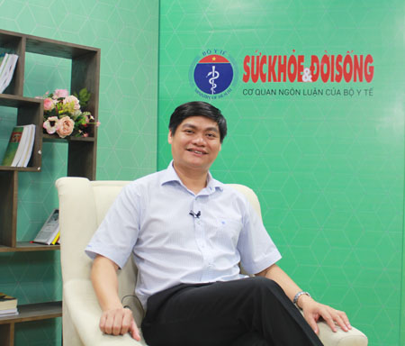 Tiến sĩ Đông y nhảy mí các bài thuốc chữa dịch trĩ công dụng cao Tiến sĩ Đông y bật mí những bài dung dịch chữa dịch trĩ tác dụng cao