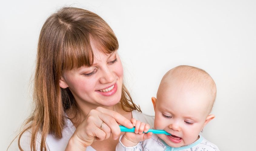 Top kem tấn công răng cho bé tuổi không nhiều bọt bình an chất lượng nhất Top kem tấn công răng cho nhỏ nhắn tuổi ít bọt bình an chất lượng nhất