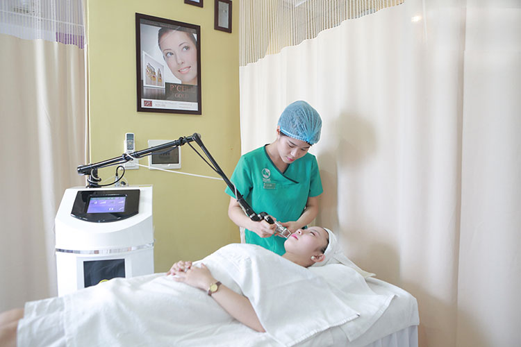 Phẫu thuật chữa trị sẹo lồi ở cơ sở y tế có xuất sắc không Phẫu thuật điều trị sẹo lồi ở bệnh viện có tốt không