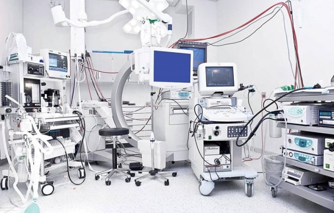 Mập mờ trong khai thác thiết bị y tế tại một vài bệnh viện Mập mờ trong khai quật thiết bị y tế tại một số bệnh viện