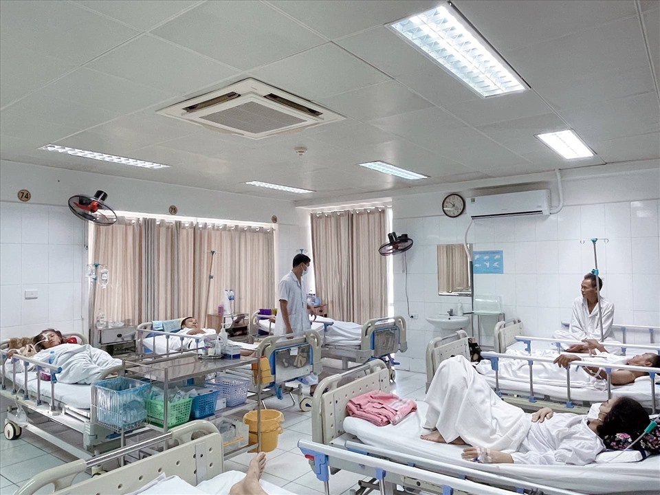 Đề xuất tiêu chuẩn chỉnh định nấc sử dụng diện tích chuyên sử dụng của khám đa khoa đa khoa Đề xuất tiêu chuẩn chỉnh định nấc sử dụng diện tích chuyên dùng của khám đa khoa đa khoa